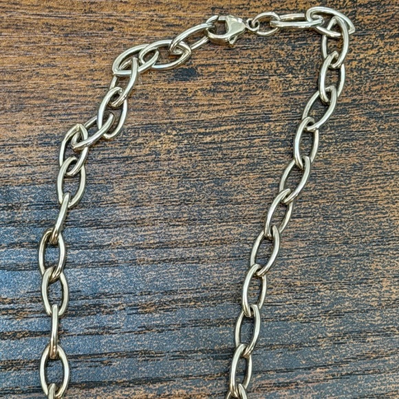 Retired Tiffany & Co. Filigree Heart Necklace - Picture 4 of 7